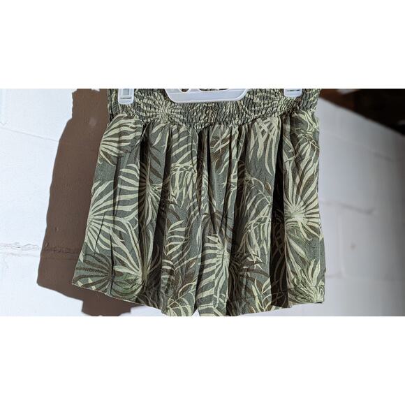 Time and Tru Green Palm Print Smocked Waist Shorts Lounge Summer Small - Picture 3 of 5